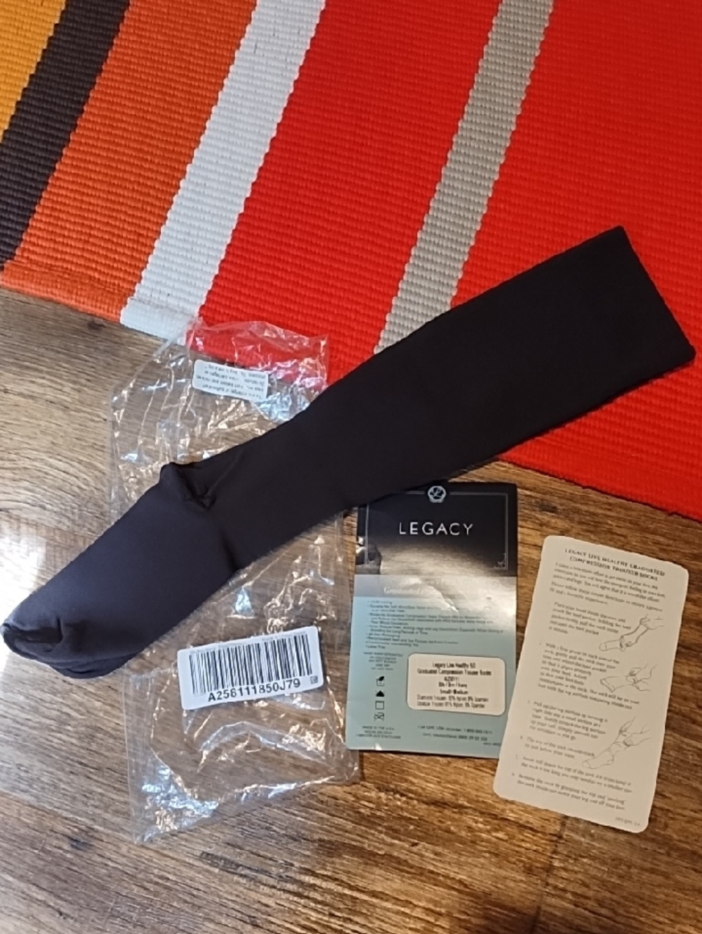 Legacy Black Compression Arm Sleeve NIP 1 Pair Brown Sm.-Med.